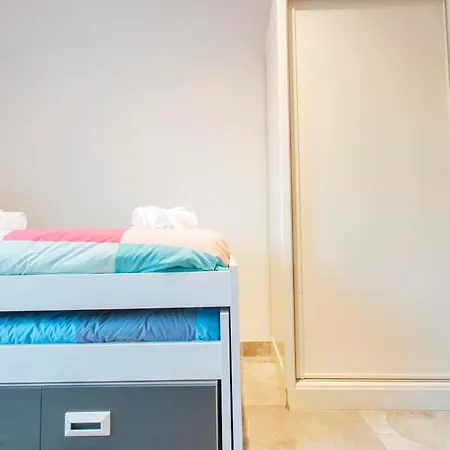 Wide And Diaphanous- 3bd 2bth- Alcazar * Sevilla
