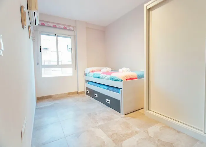 Modern In For Largue Groups Lejlighed