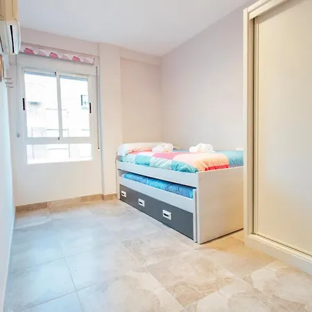 Wide And Diaphanous- 3bd 2bth- Alcazar Appartement Sevilla