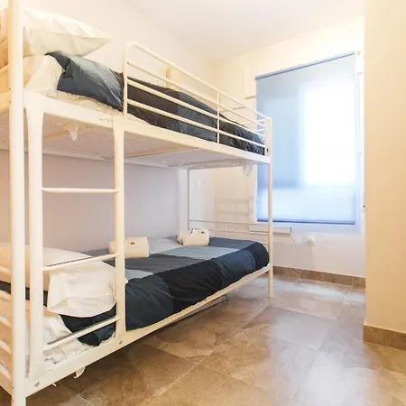 Wide And Diaphanous- 3bd 2bth- Alcazar Appartement *