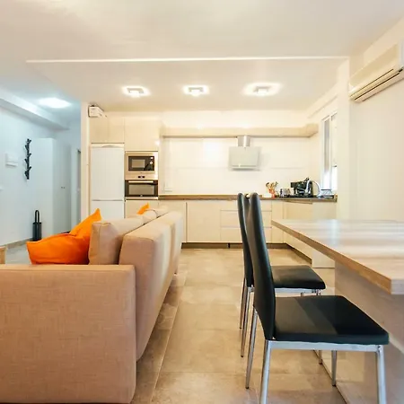 Wide And Diaphanous- 3bd 2bth- Alcazar * Sevilla