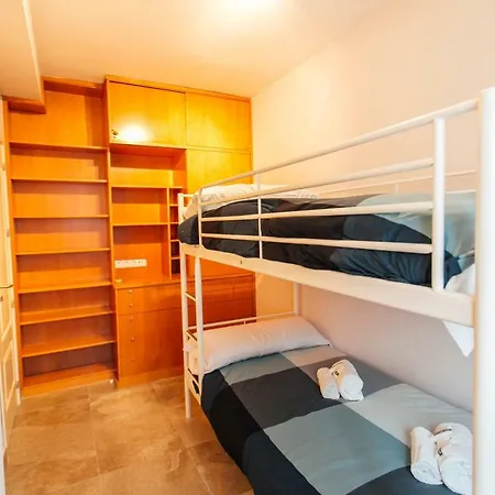 Wide And Diaphanous- 3bd 2bth- Alcazar Appartement Sevilla
